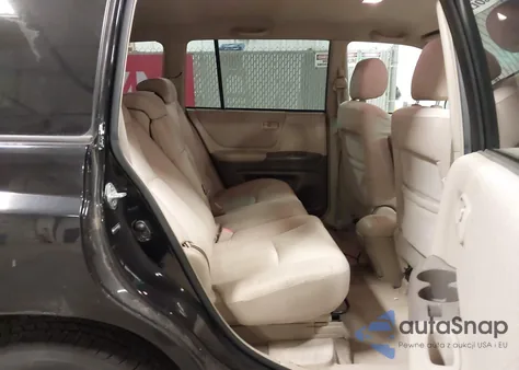 2005 Toyota Highlander V6 from USA, damaged, VIN JTEDP21A050077261